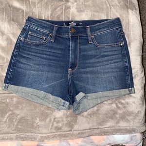 High-Rise Dark Wash Hollister Women's Shorts